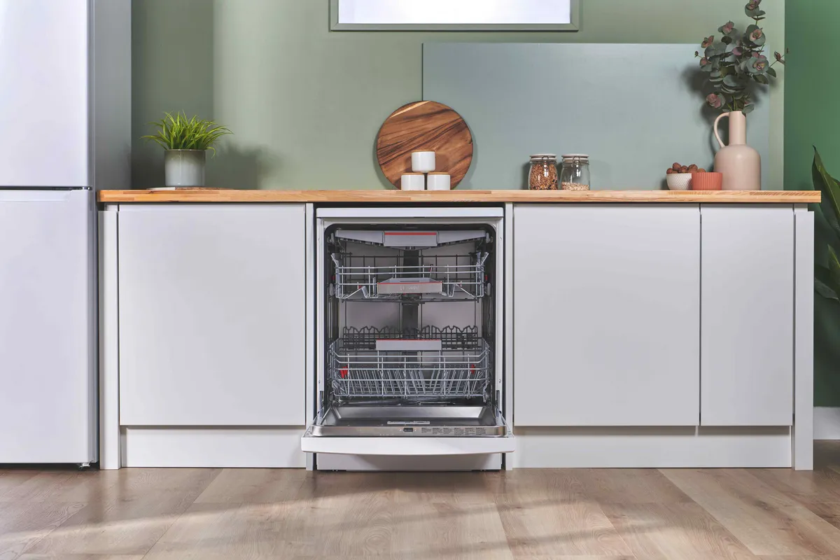 Bosch SMS6TCW01G Series 6 Dishwasher